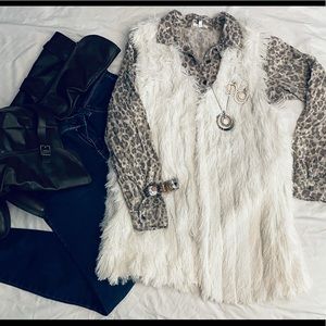 Jolt Coats & Jackets/Faux Fur